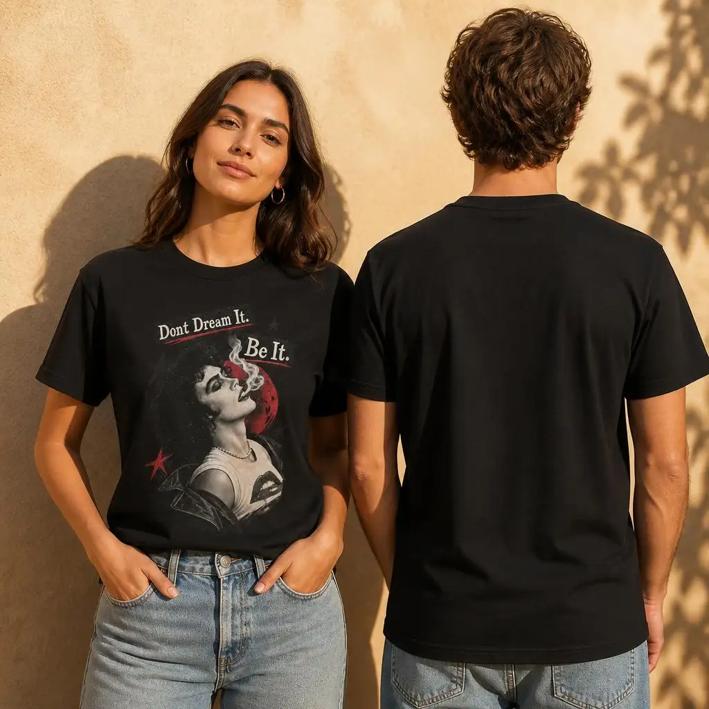 Tim Curry Gedenk-T-Shirt „Rockys Horror Picture Show“, Lässiges Kurzarm-T-Shirt mit Rundhalsausschnitt, Reine Baumwolle – Detail 3