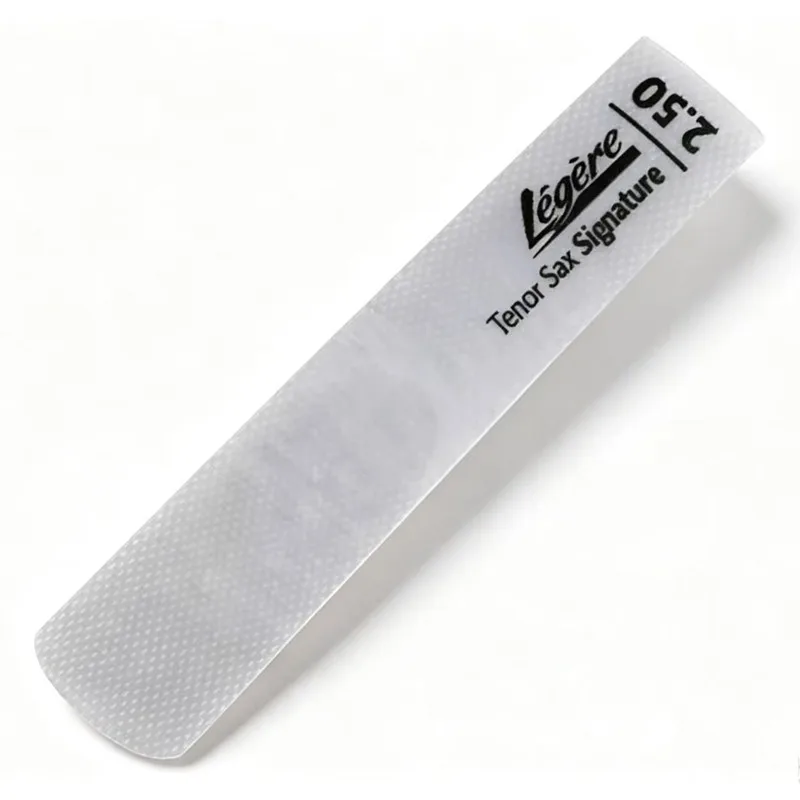 Legère Canada Synthetic Reeds, Signature Master Series, Alto / Soprano / Tenor/Clarinet  Saxophone, American Cut Sax Reeds
