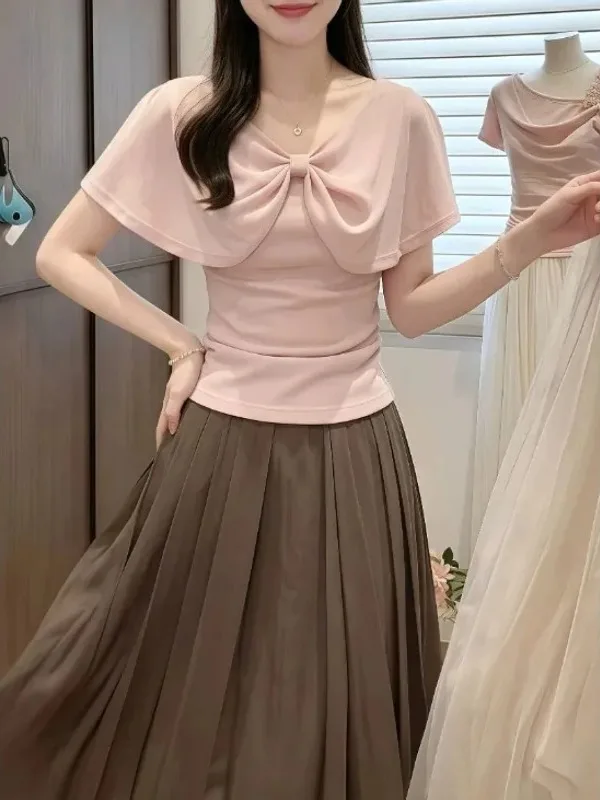 plus Size T-Shirt with Big Bow Detail Sleeveless Korean Style Summer Unique Beautiful Anti-Aging Design Women's Fashion Top