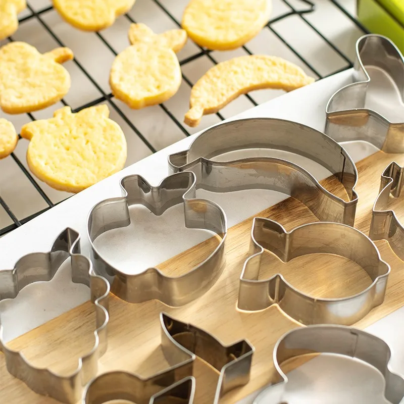 12pcs/set Fruit Cookie Cutters Set Steel Metal Biscuit Cutter Molds 3D Apple Banana Orange Peach Pear Shaped DIY Baking Supplies