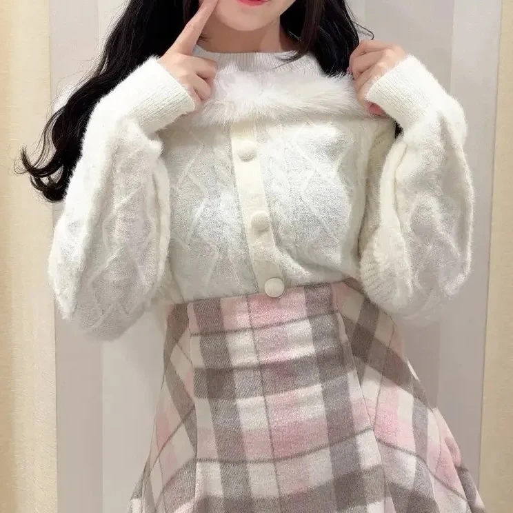 

Gagarich Off Shoulder Plush Collar Knitted Sweater Women Diamond Plaid Short Slim Fit Cardigan Gentle Top New Japanese Style