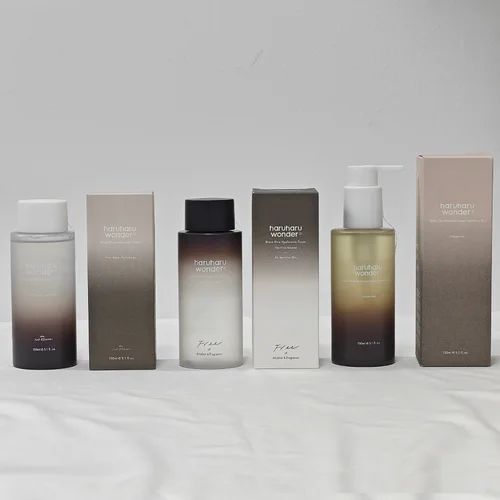 Imagen 2 del producto Cuidado de la Piel con Arroz Negro Haruharu Wonder - Tónico con Ácido Hialurónico, Esencia Probiótica para la Barrera Cutánea, Crema Hialurónica, Piel Blanca