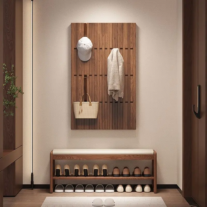 Old Elm Hanger, Pia…