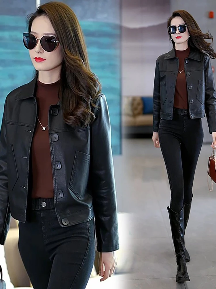 ファッショナブルなPUレザージャケット レディースコート 春秋新作 高級感のあるレディーストップス ボタンディテール付きジャケットデザイン