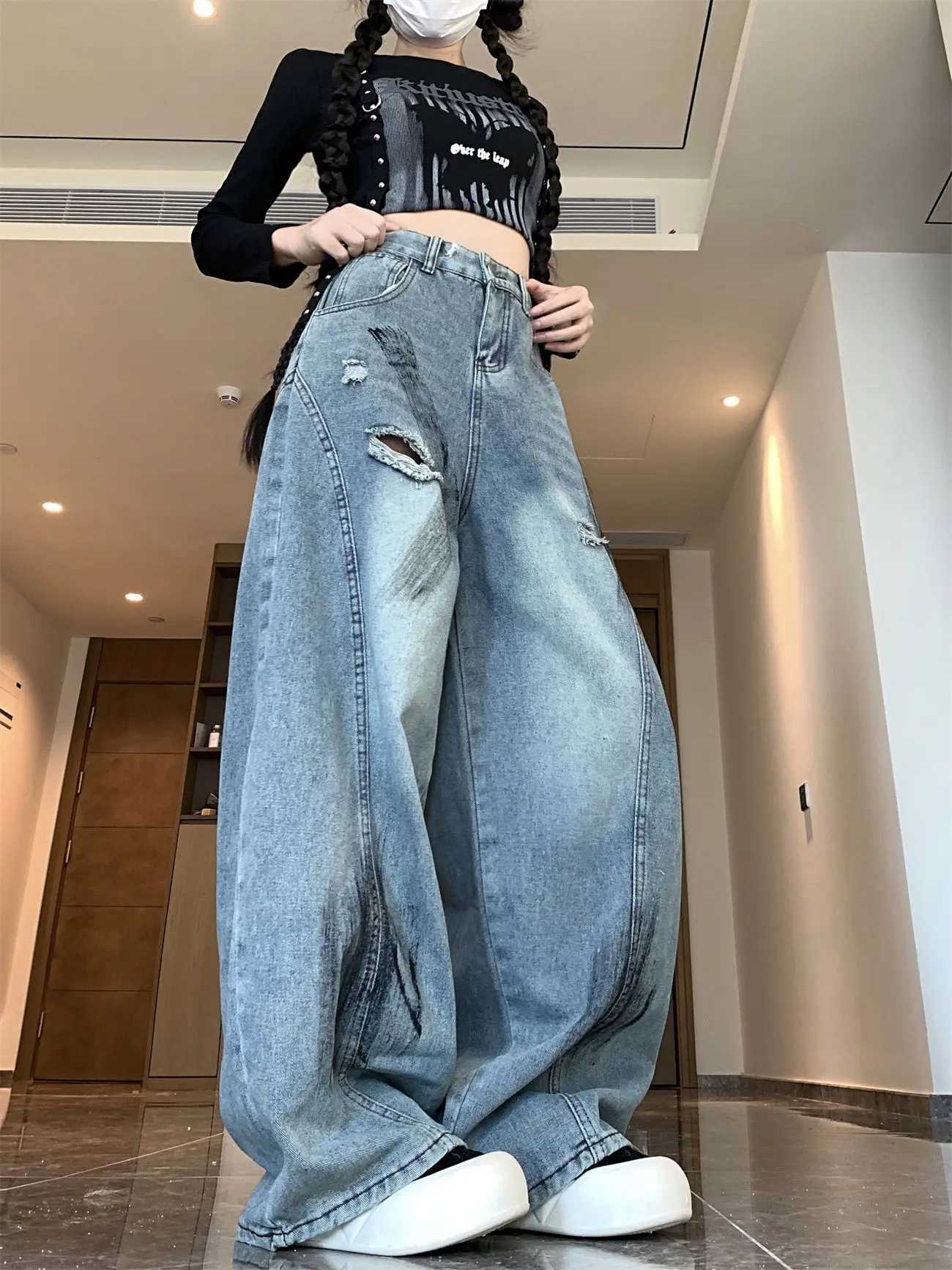 Damskie niebieskie podarte jeansy luźne casualowe lata 2000 Y2k amerykański styl uliczny gotyckie jesienne cienkie szerokie spodnie bloomersy modne jeansy