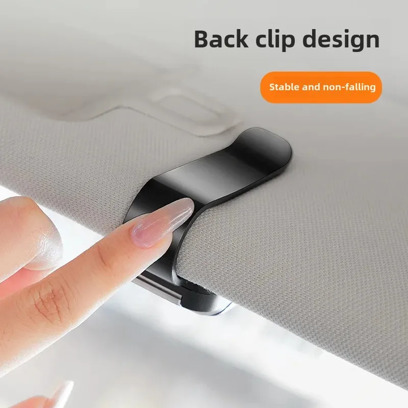 Nissan XuanYi Blue Bird Ryen NV Navara Explorer مشبك نظارات السيارة حامل نظارات عالمي لقيادة السيارة على الأرض