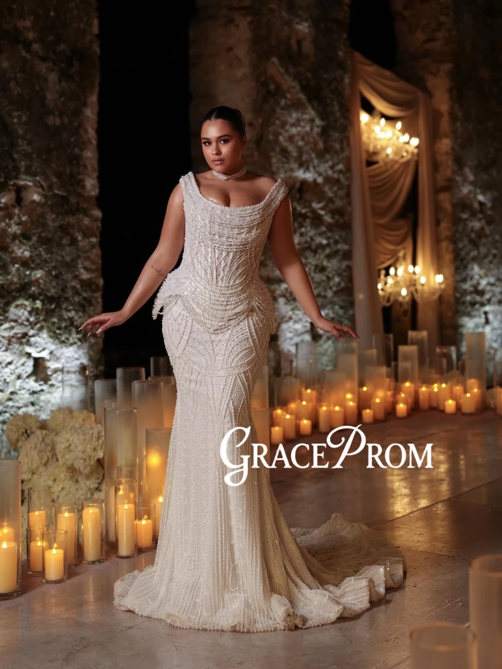 

Plus Size White Beaded Pearls Mermaid Wedding Dress Sleeveless Chic Luxury Bridal Gown With Train For Curvy Brides Customized