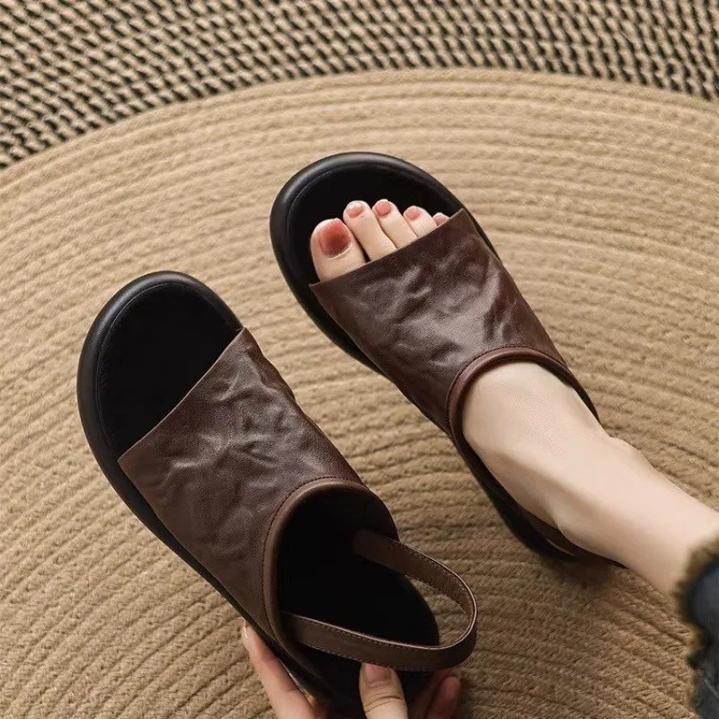 2025 verano diseñador encaje PU mujeres pisos zapatos de mujer sandalias clásicas poco profundas caminar plataformas suaves sandalias Chaussures Femme