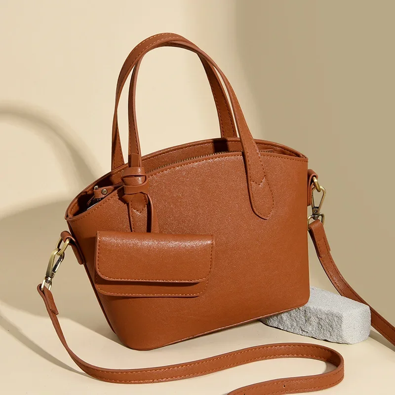

‌2025 Premium Woven Tote Bag, Vintage Convertible Crossbody with Top Handle, Practical Women's Shoulder Purse