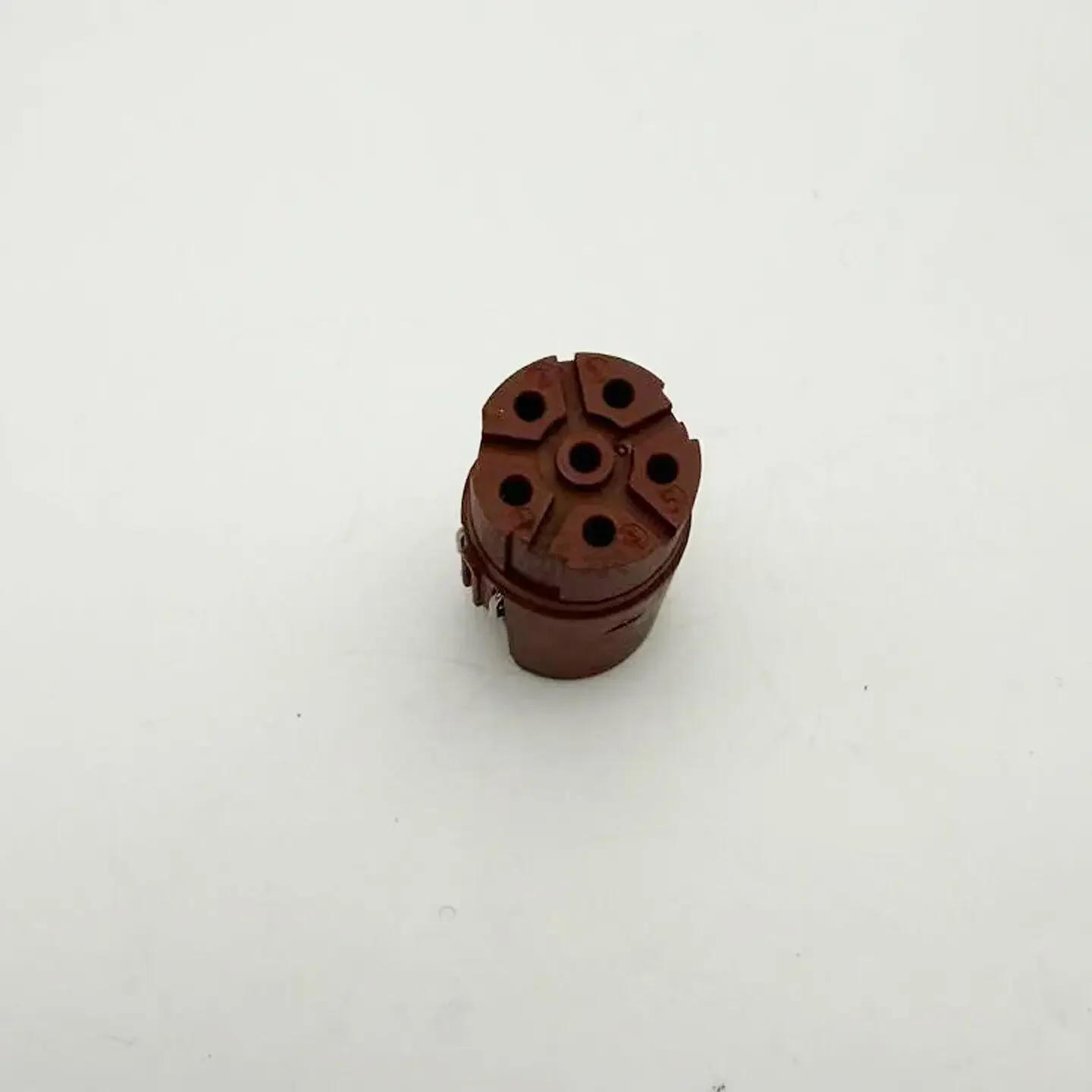 Connector Servo Motor End Connector BSTA085 Thread Tyco Domestic Edition