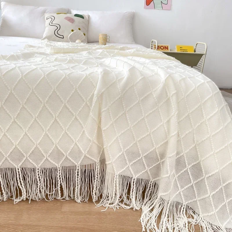 JBTP White Color Knitted Blanket Nordic Plain Bed Decorative Thread Blankets with Tassel Mantas De Cama Invierno Sofa Plaids