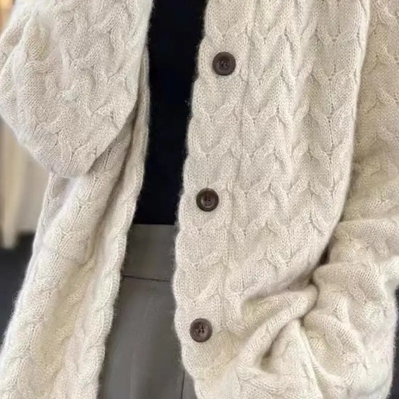 เสื้อคลุมไหมพรมแฟชั่นสไตล์เกาหลี รุ่นใหม่ ปี 2026 สำหรับผู้หญิง ฤดูใบไม้ร่วง ฤดูหนาว ทรงหลวม คอตั้ง ยาว