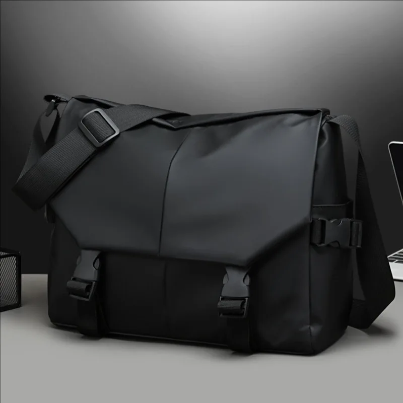 New Men's Casual Crossbody Bag Large Capacity  Storage Lightweight Oxford Shoulder Bag Fashionable Daily Travel Messenger Bag
