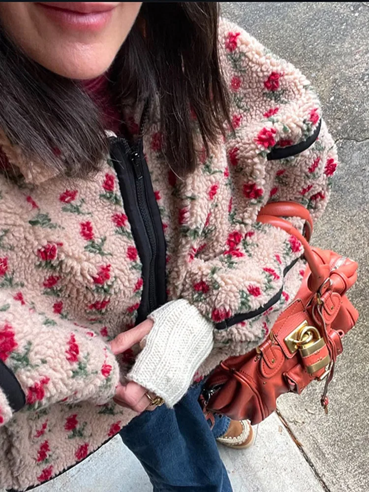 

Модные флисовые пальто с принтом ягненка, женские теплые пальто с длинными рукавами и карманами на молнии в стиле пэчворк, женская осенняя повседневная уличная одежда 2025