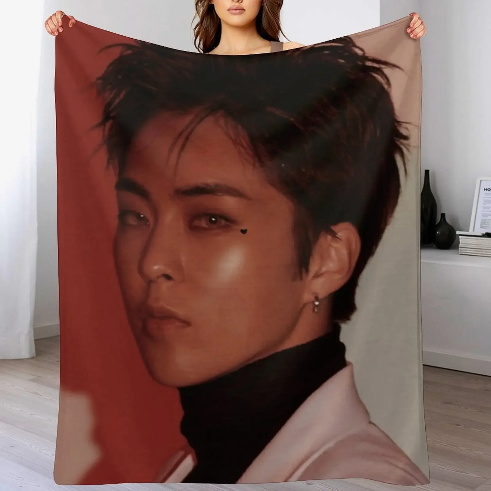 New xiumin (love shot) Throw Blanket Thin Hairys Camping Blankets