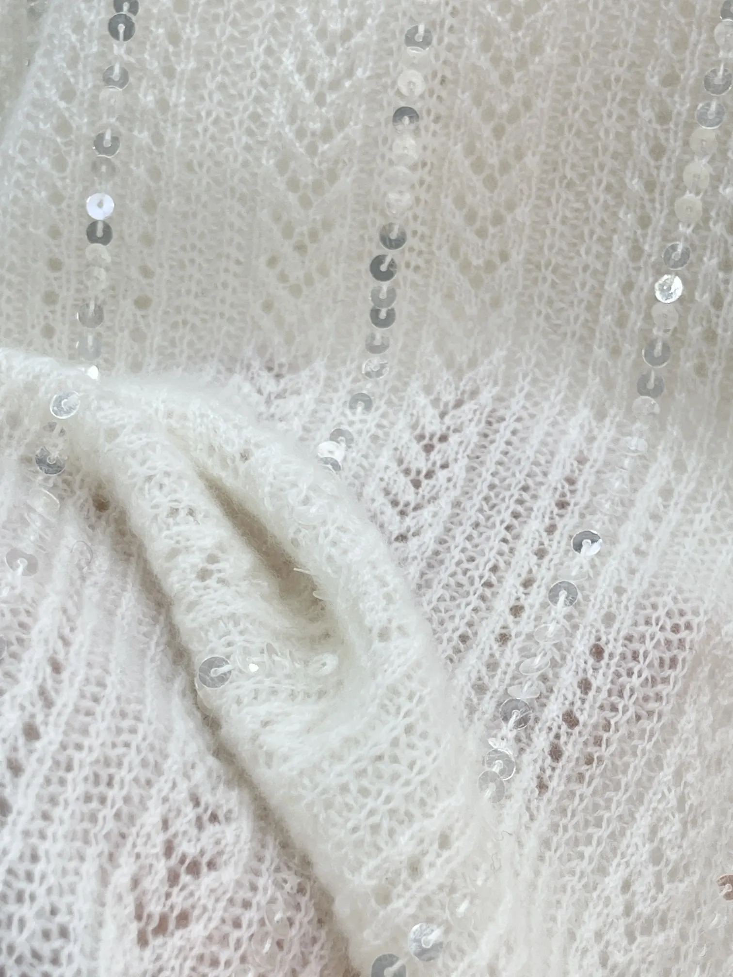 New High Quality Loose Simple Sequined Yarn Round Neck Cashmere Sweater