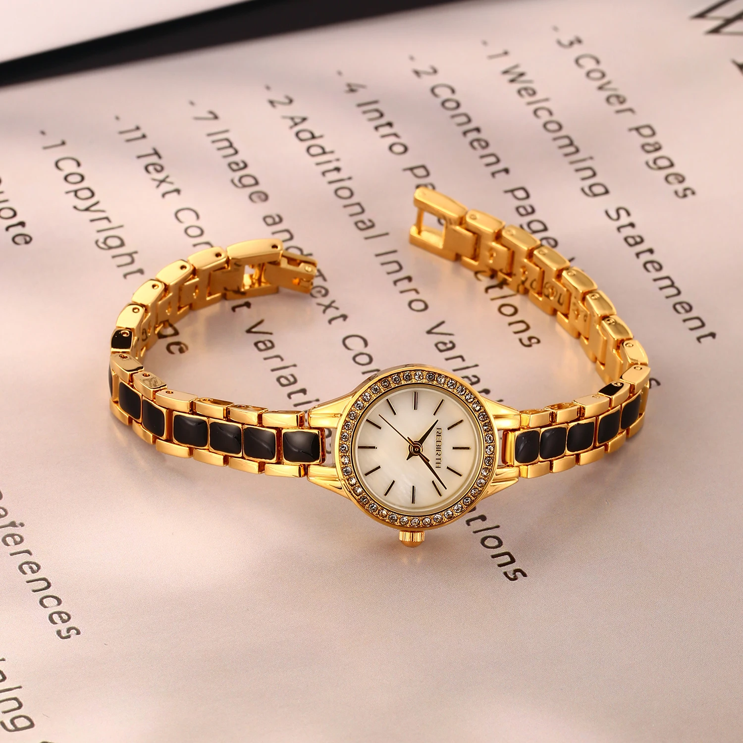 Simple, Casual, Exquisite, Compact and Versatile Quartz Watch