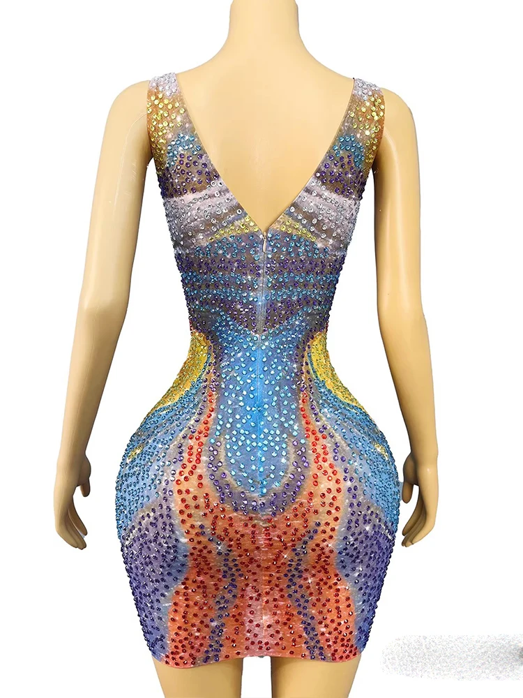 Wysokiej jakości sukienka kamizelka z kolorowymi blokami i dżetami, nowa moda 2025, odzież damska na zamówienie.