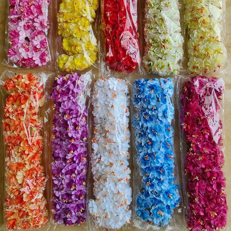 

72Pcs/Set Artificial Flowers Cloth Petals Fake Flower Bouquet for Wedding Valentine's Day Decoration DIY Party Festive Supplies