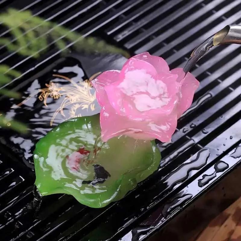 Dehua Color-changing Resin Lotus Tea Pet Decoration