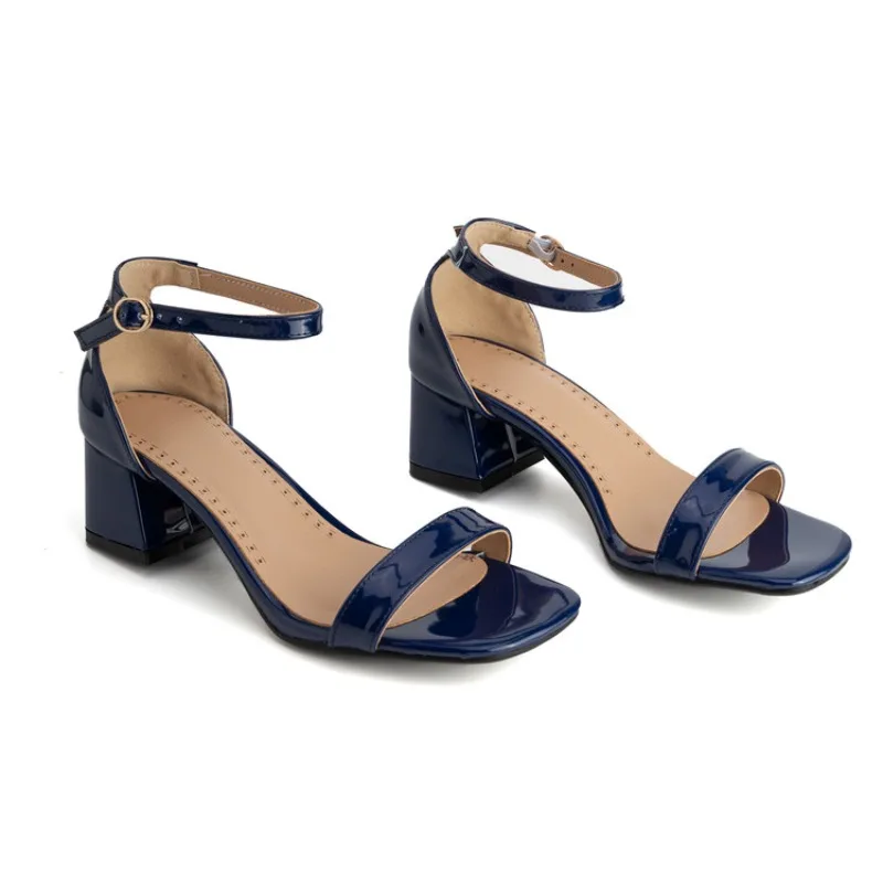 2026 Summer Women's Sandals Vintage New Fashion Sandals Women's Candy Color Sandals Sizes 32-50