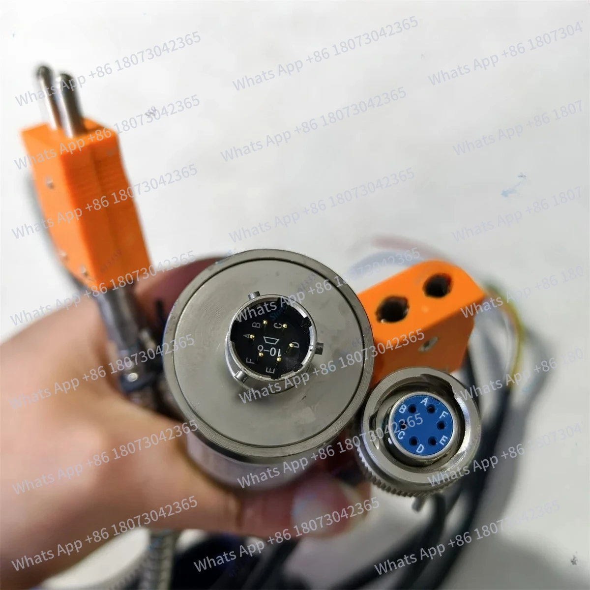 

PT124G-123T-50Mpa-1/2-152/460-3,33 мВ/В-6-К-0,5% Датчик давления расплава 6 контактов 50 МПа Выход 3,33 мВ/В