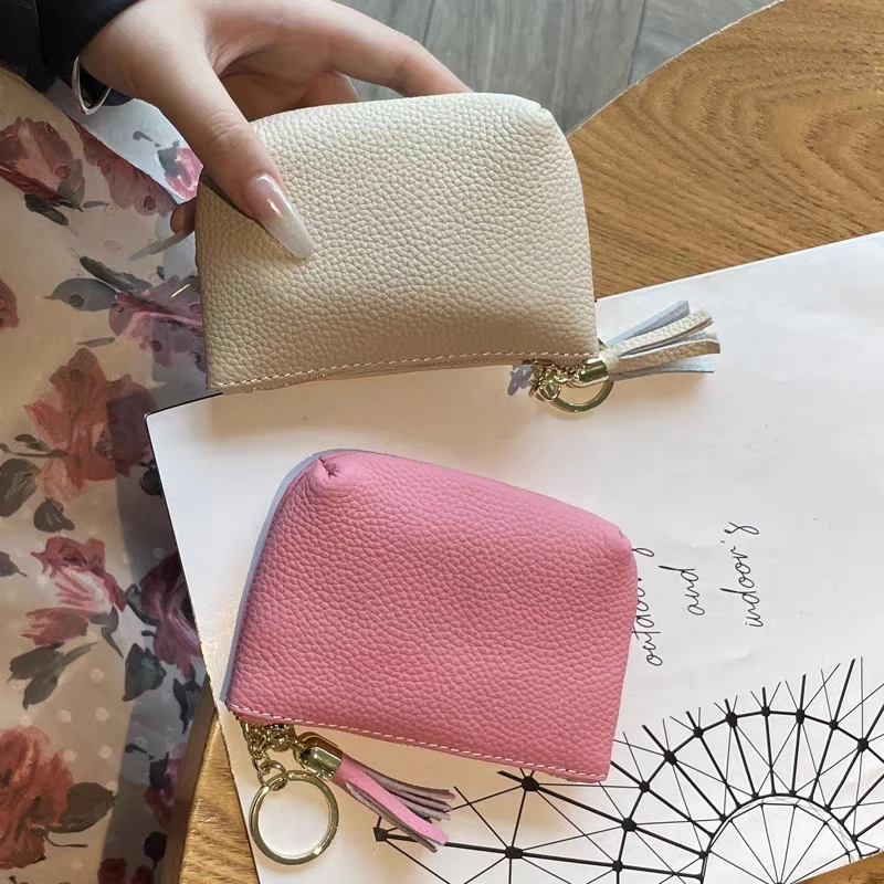 Iniciais personalizadas Bolsa de couro para mulheres, mini titular de cartão personalizado, carteira de luxo prática portátil, moda lazer, chaveiro