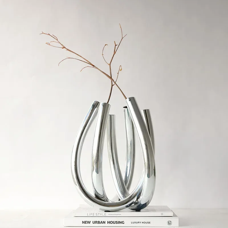 Modern Metal Electroplated Flower Arrangement Ornament for Living Room Decor Interwoven Art Craft Model Home Office Display