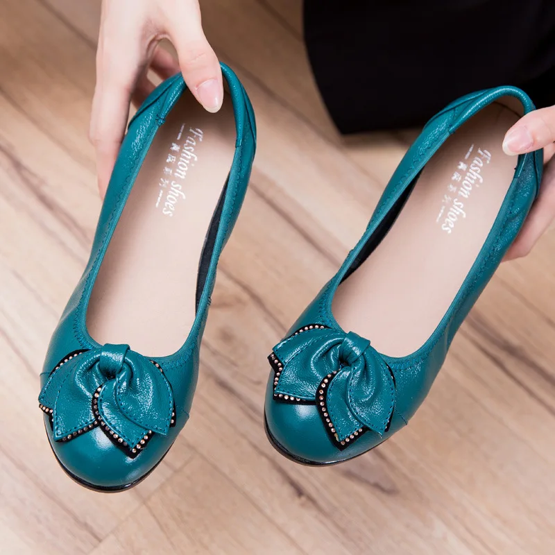 Genuine Leather Flat Shoes Women Thick Sole Loafers Comfortable Ballet Flats Lady Casual Nurse Work Shoes Mom Footwear Plus Size