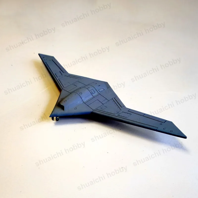 1PCS 레인보우-7 CH-7 스텔스 UAV 모델 1/144 1/200 스케일 광경화성 수지 시뮬레이션 항공기 데스크탑 전술 시나리오용