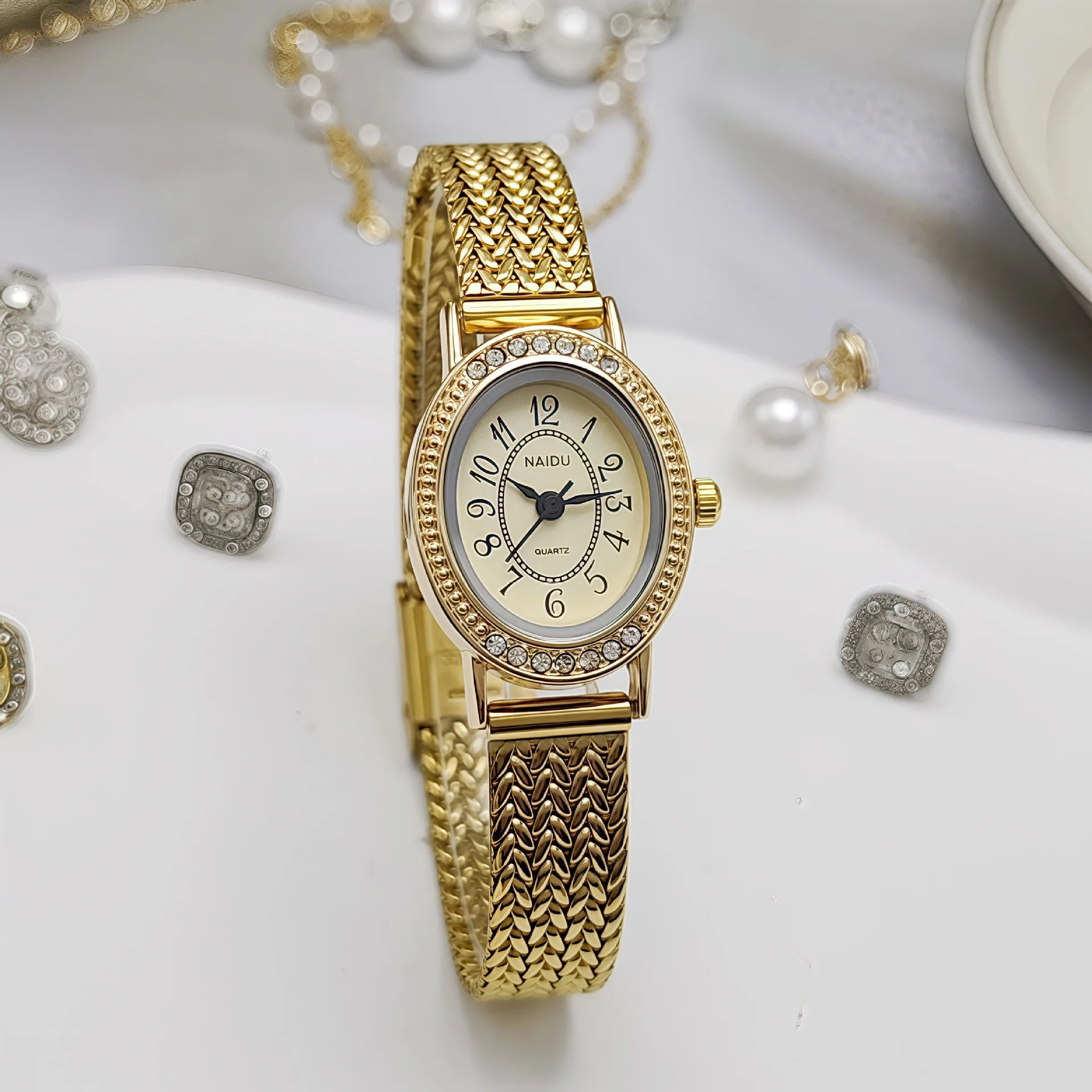 Luxury Brand Women's Vintage Elegant Small Oval Dial Crystal Quartz Watches Wheat Strap Wristwatches Ladies Relogio Feminino