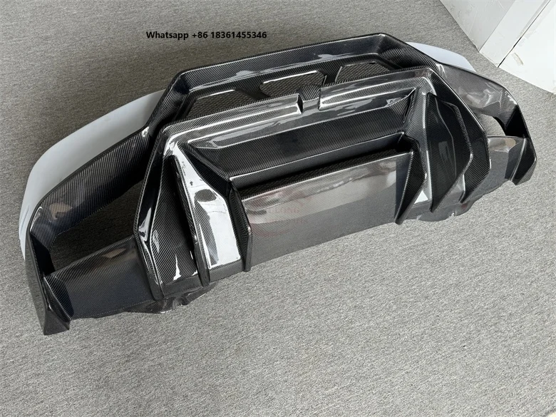 

For Huracan LP580 LP610 Upgrade Vors Style Semi-carbon Fiber Rear Bumper Body Kit