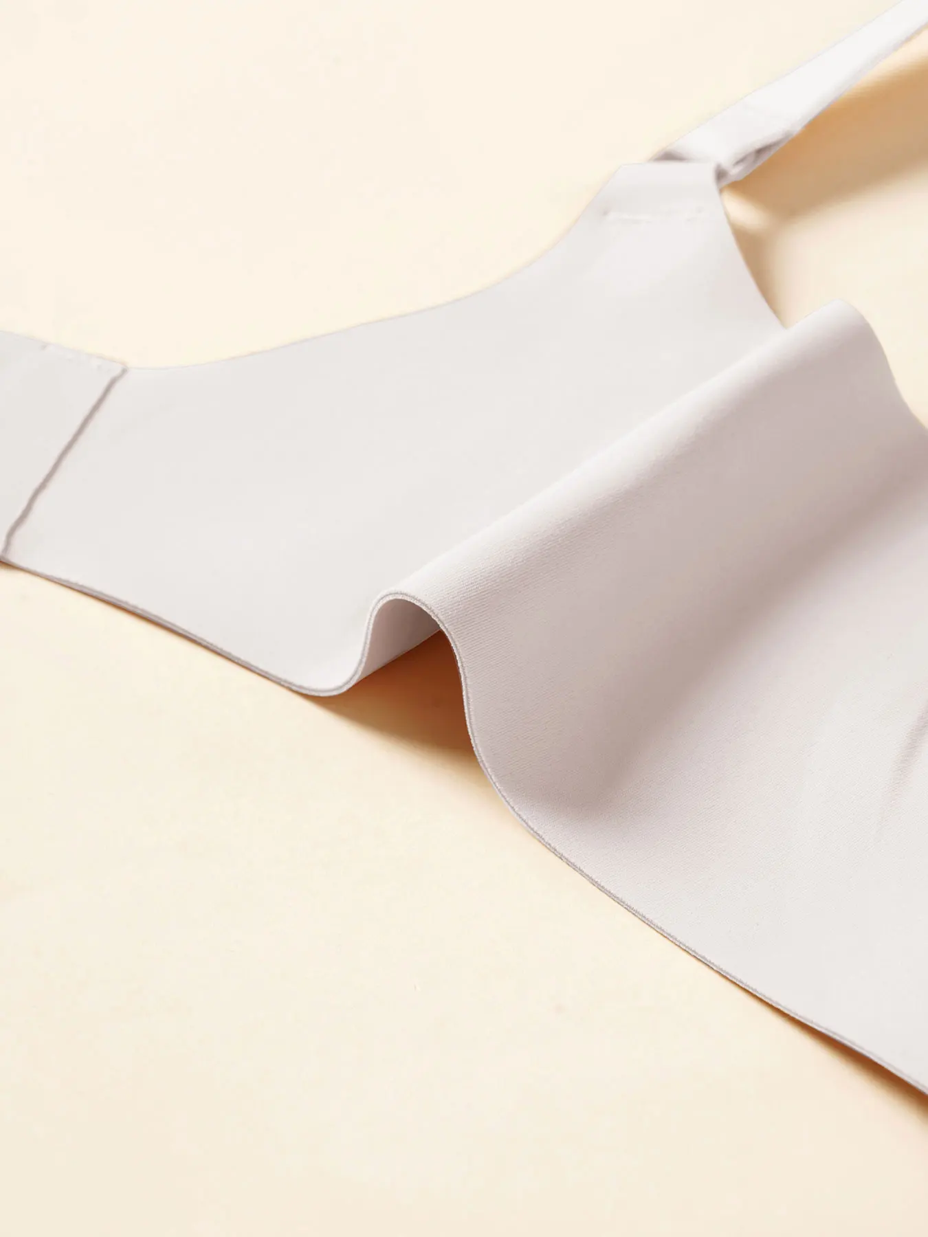 새로운 Traceless 여성의 편안하고 통기성이 뛰어난 울트라 얇은 모유 수유 브래지어 분리형 모유 수유 브래지어