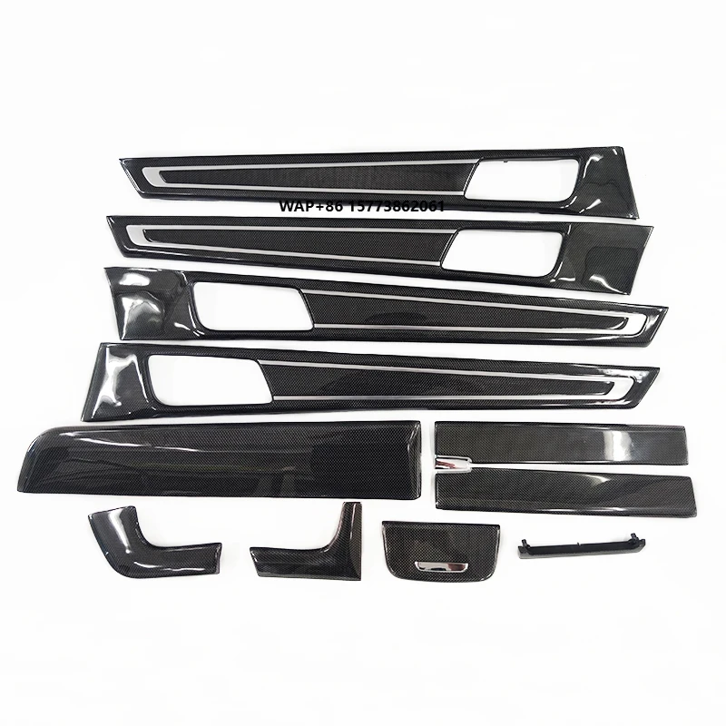 

971.1 Car Modification Upgrade Carbon Fiber Interior Decorative Door Panel for 2017-2021 Panamera