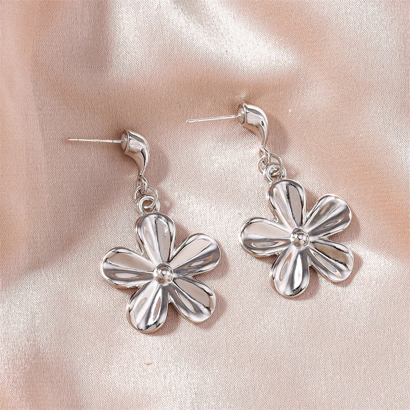 Koreanische Blumen-Ohrstecker für Frauen, Niedliche Ahornblatt-Ohrhänger, Mädchen Party Festival Schmuck Dekoration – Detail 7