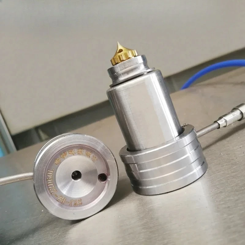 

Сопло горячего бегуна Одноточечная горячая насадка для ворот может быть изготовлена по индивидуальному заказу Многоточечная система горячего бегуна