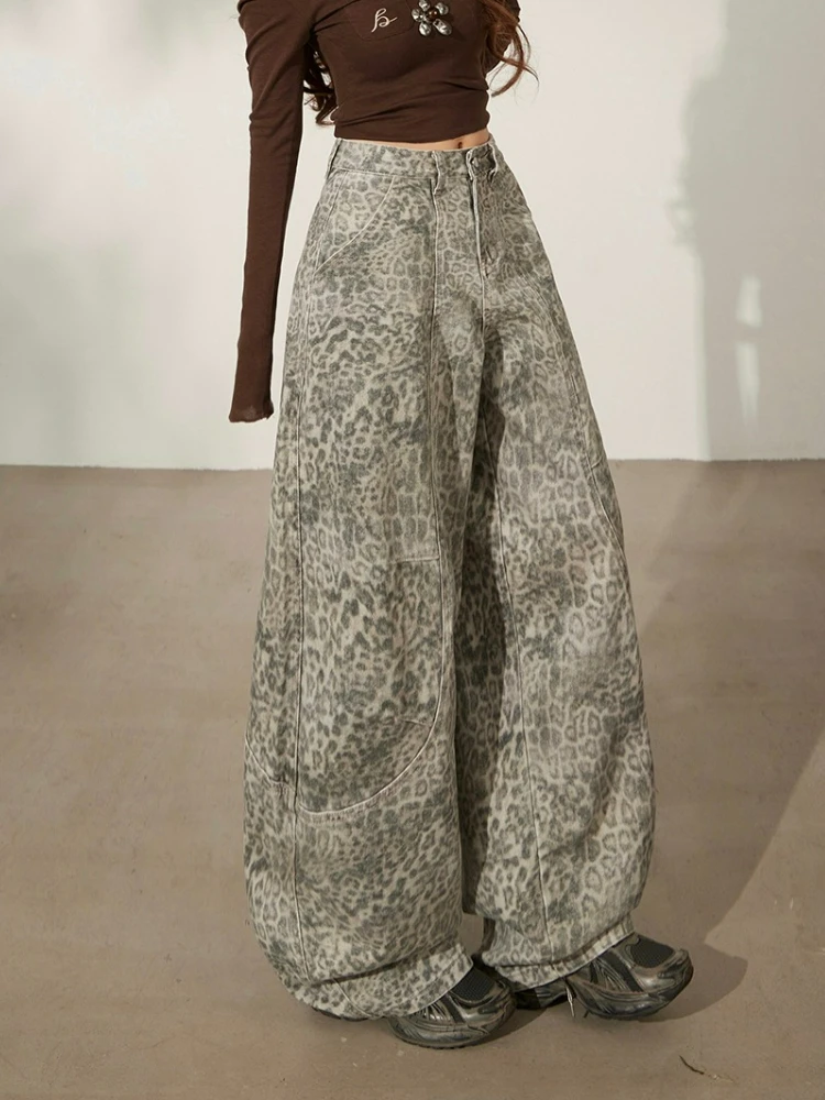 Vintage High Waist Wide Leg Jeans Women 2025 Fall Winter Leopard Print Curved Hem Trousers Loose Drape Fit Versatile Denim Pants
