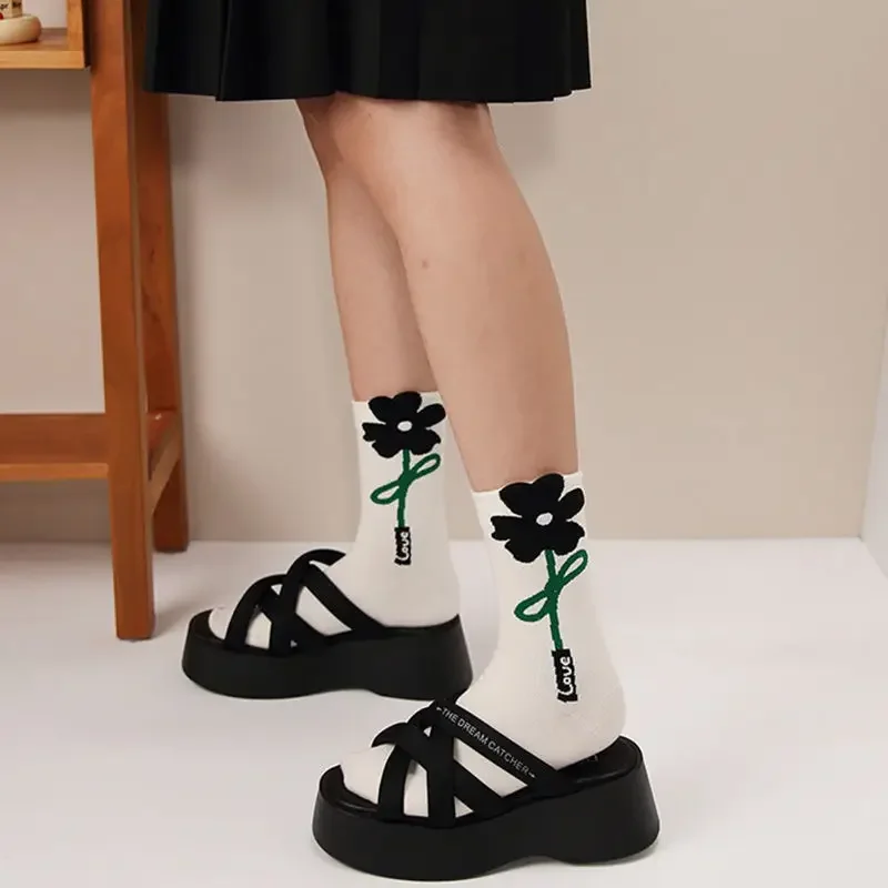 Calcetines con estampado de flores para mujer, medias cortas de algodón transpirables, estilo Kawaii, japonés, coreano, Harajuku