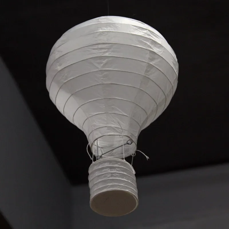 Weiße Heißluftballon-Papierlaternen mit 10-16 Zoll Durchmesser (25-30-35-40cm) für Weihnachtsfest, Chinesische Feste und Hochzeitsdekoration