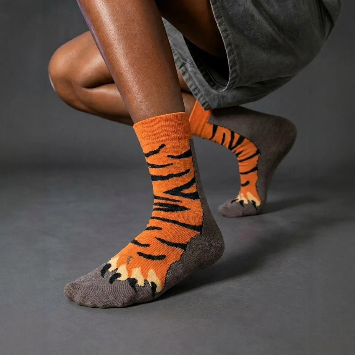 1 pair Funny Animal Paw Crew Socks, Novelty Cartoon Claw Print Mid Socks, Creative Fun Gift Socks