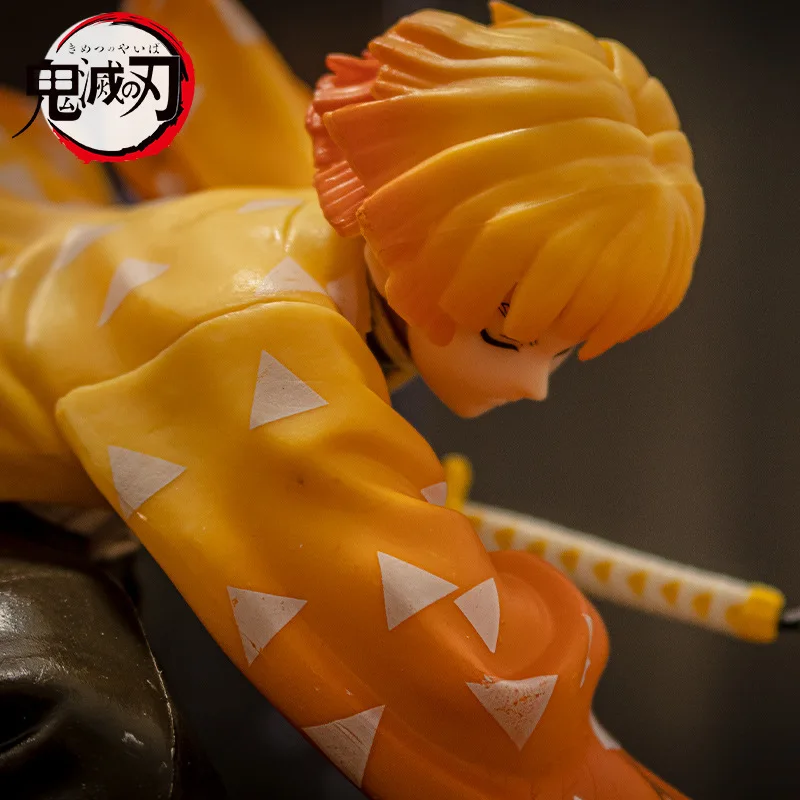 Model Action Figure Anime Demon Slayer, koleksi aksesori Model mainan boneka Agatsuma Zenitsu 15CM untuk hadiah ulang tahun anak-anak