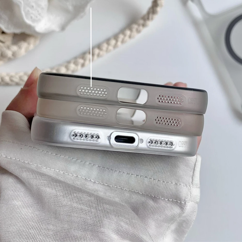 حافظة هاتف رفيعة للغاية غير لامعة لهاتف Magsafe بدون إطار لهاتف iPhone 17 15 16 Plus 14 13 12 11 Pro Max غطاء بلوري للشحن اللاسلكي