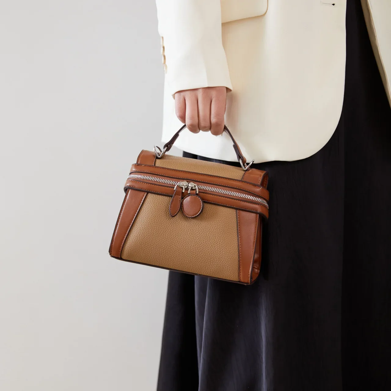 

Patchwork Casual Large-capacity Handbag for Women, Macaron-colored Shoulder Bag, Niche and Fashionable Crossbody Bag
