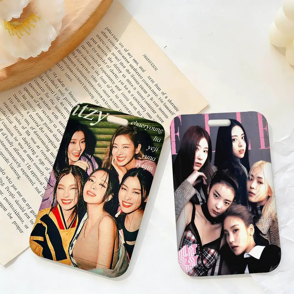 Porta Tarjetas de Identificación KPOP I-ITZY con Cordón, Estuche para Tarjetas de Crédito para Niños, Correa para el Cuello, Porta Tarjetas de Acceso, Regalo