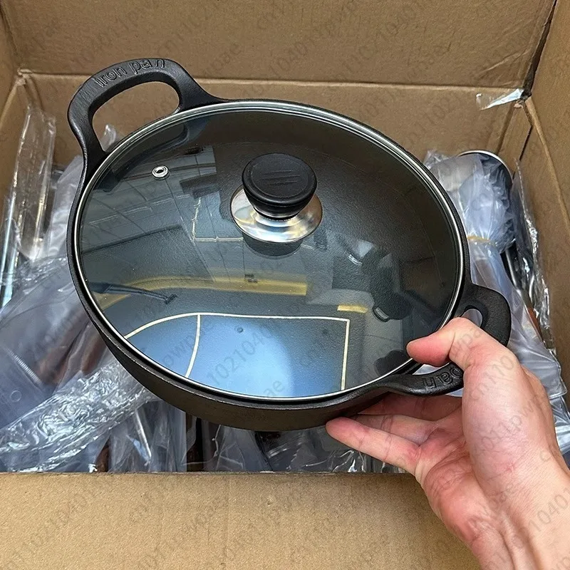 وعاء صغير من الحديد الزهر غير المطلي للاستخدام المنزلي وعاء الحساء مع غطاء مقلاة من الحديد الزهر مقلاة حديد خام مقلاة مقلاة