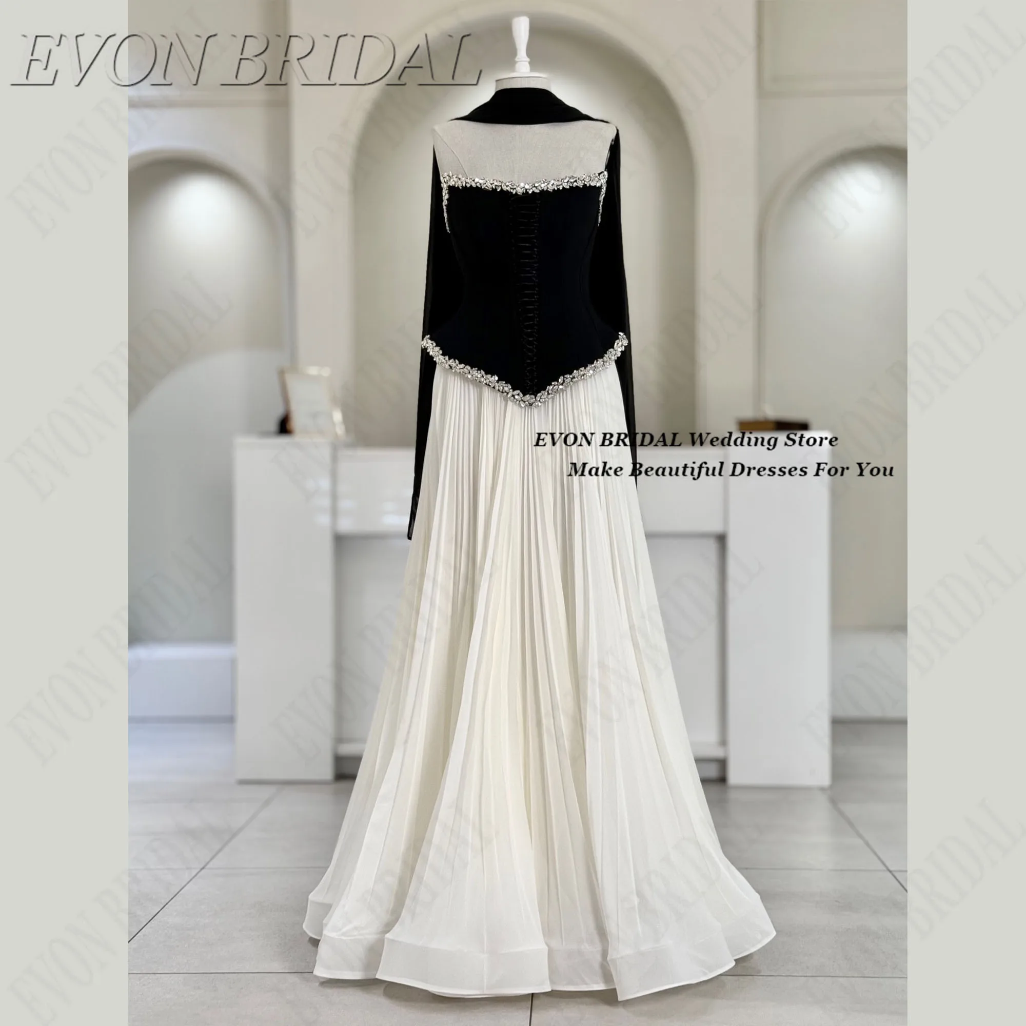 

Fashion Elegant Black White Evening Dress Pleat Rhinestones Strapless Customized Party Dress EVON BRIDAL فساتين سهرات