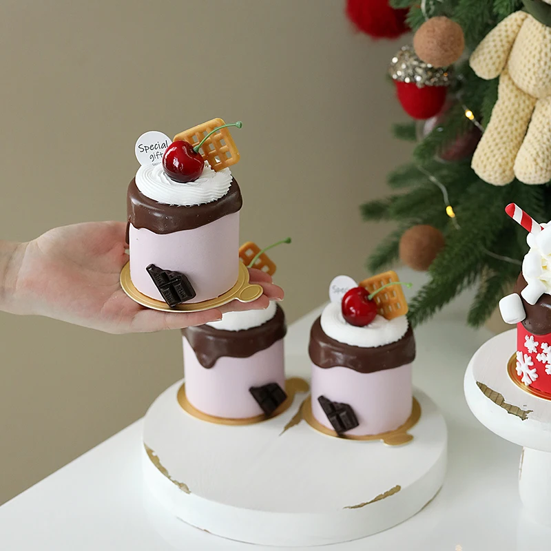 عيد الميلاد وهمية كعكة محاكاة شجرة عيد الميلاد كعكة نموذج الحلويات الحلي مخبز نافذة عرض الدعائم زينة عيد الميلاد