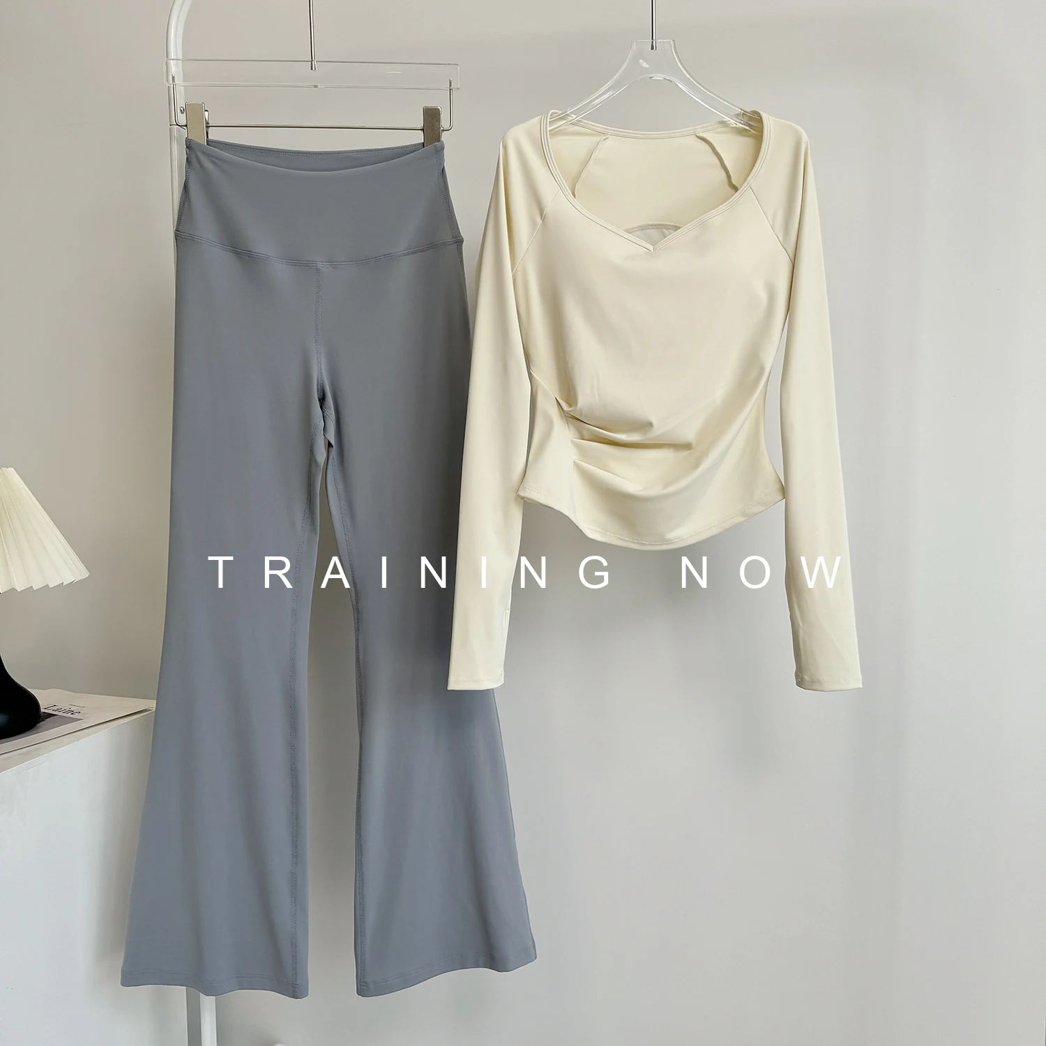 

Yoga clothing set sports tops for women slimming running Pilates with chest pads high-end good-looking fitness clothing