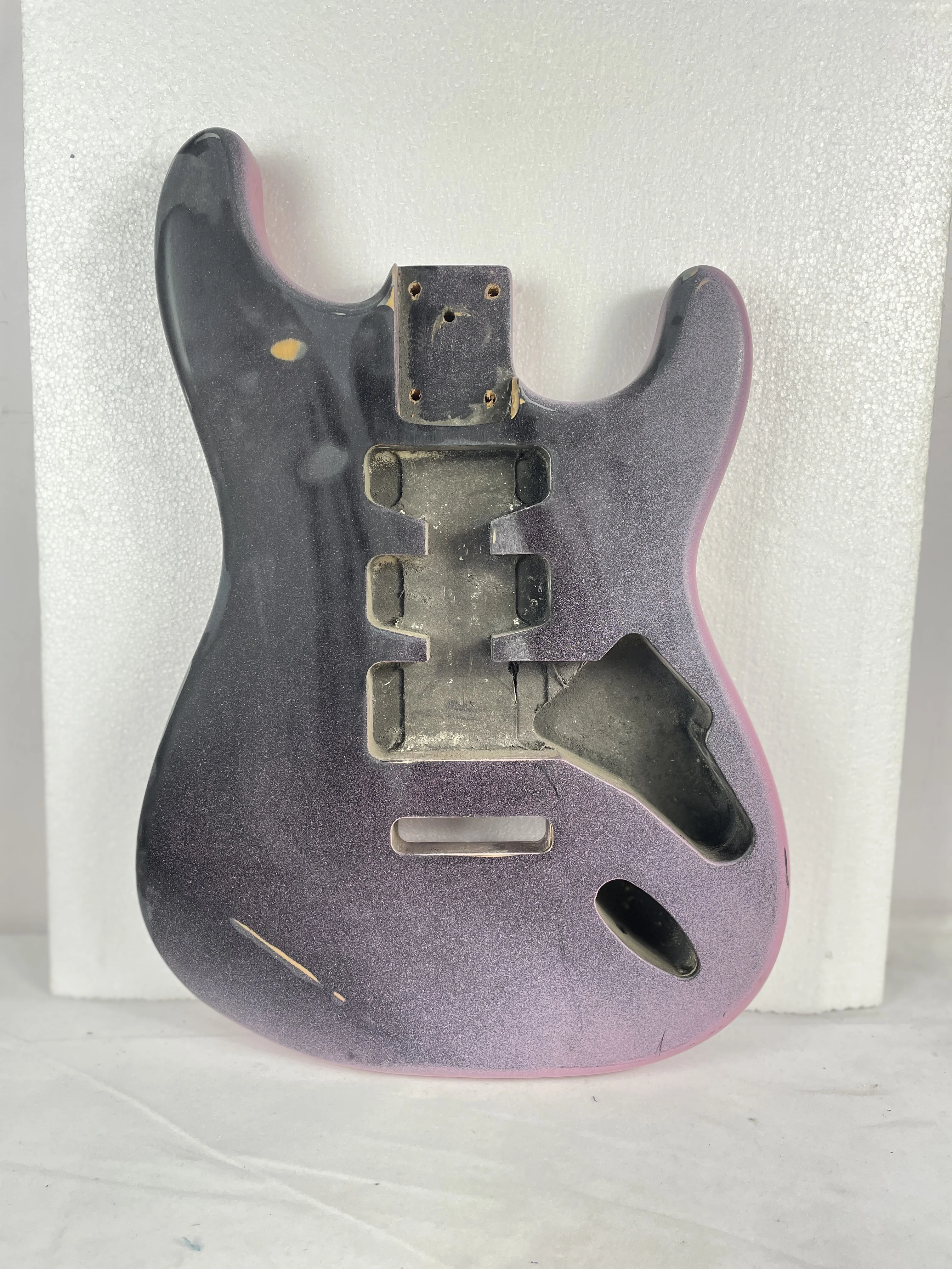 Stock Flaws Electric Guitar Body Finished Product, 5.5cm Wide, Halo Dye, Popular Wood, ST Guitar Barrel