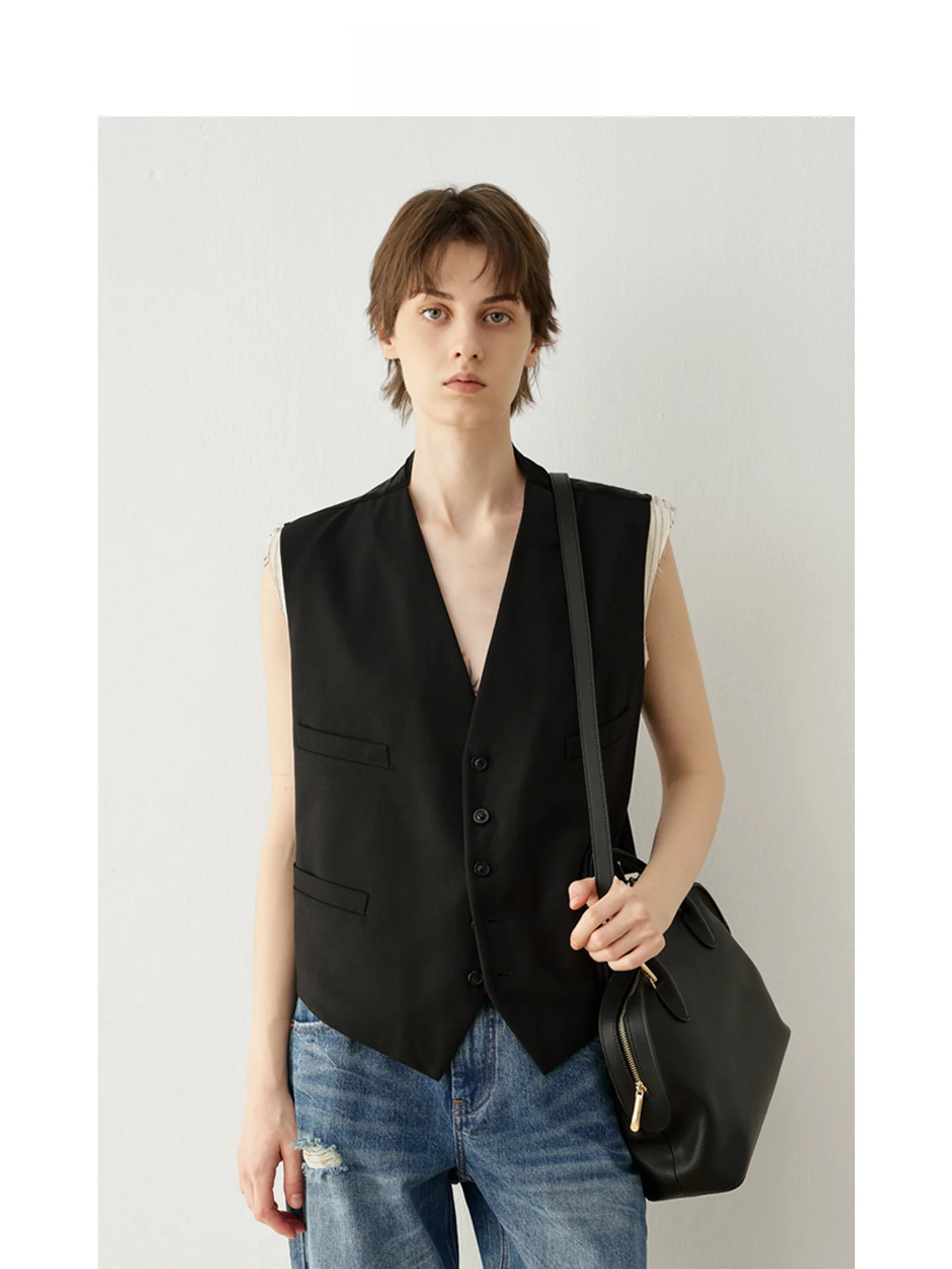 

Женский шерстяной жилет DE Mincollection Commuter Sle с пэчворком, прямым подолом, V-образным вырезом и застежкой на пуговицах, укороченный, для стройного силуэта